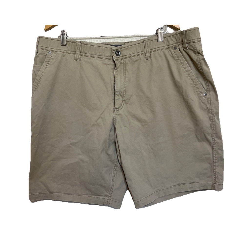SWISSTECH Cargo Shorts Tan Men's Size 42 Regular Fit Flat Front Pockets‎